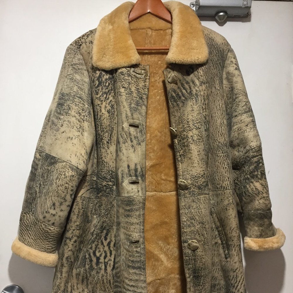 Women's Tan Leather Jacket - Picture 7 of 13